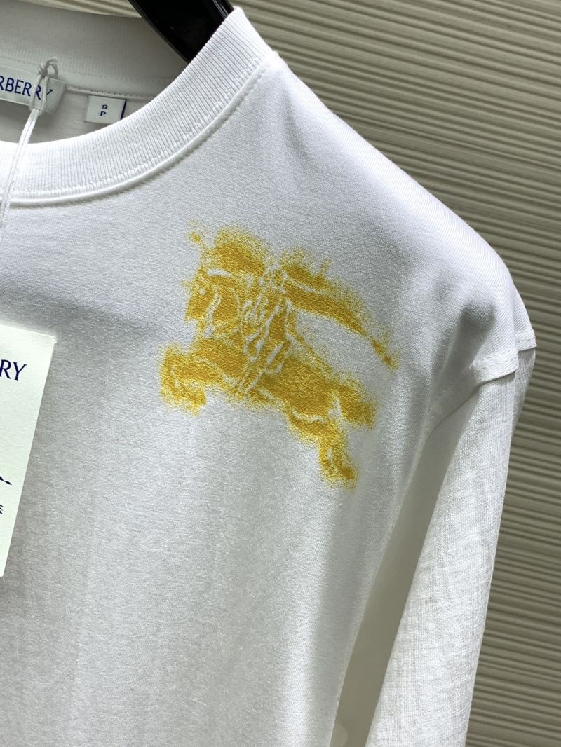 Burberry T-Shirts